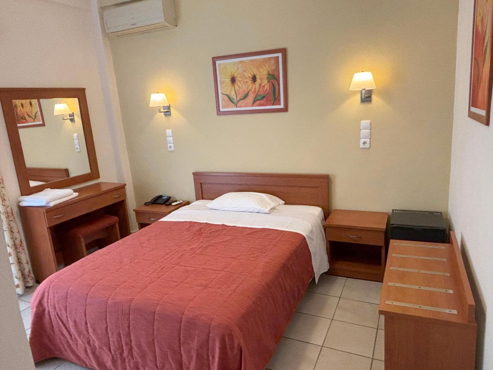 אולימפיה Hotel Kronio מראה חיצוני תמונה